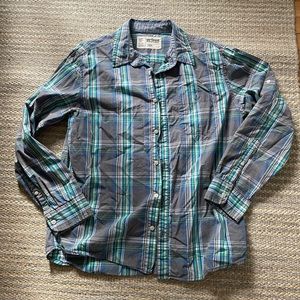 Urban Pipeline Men’s Gray Button Down